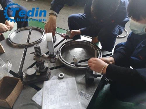 Thin section deep groove ball bearings 3
